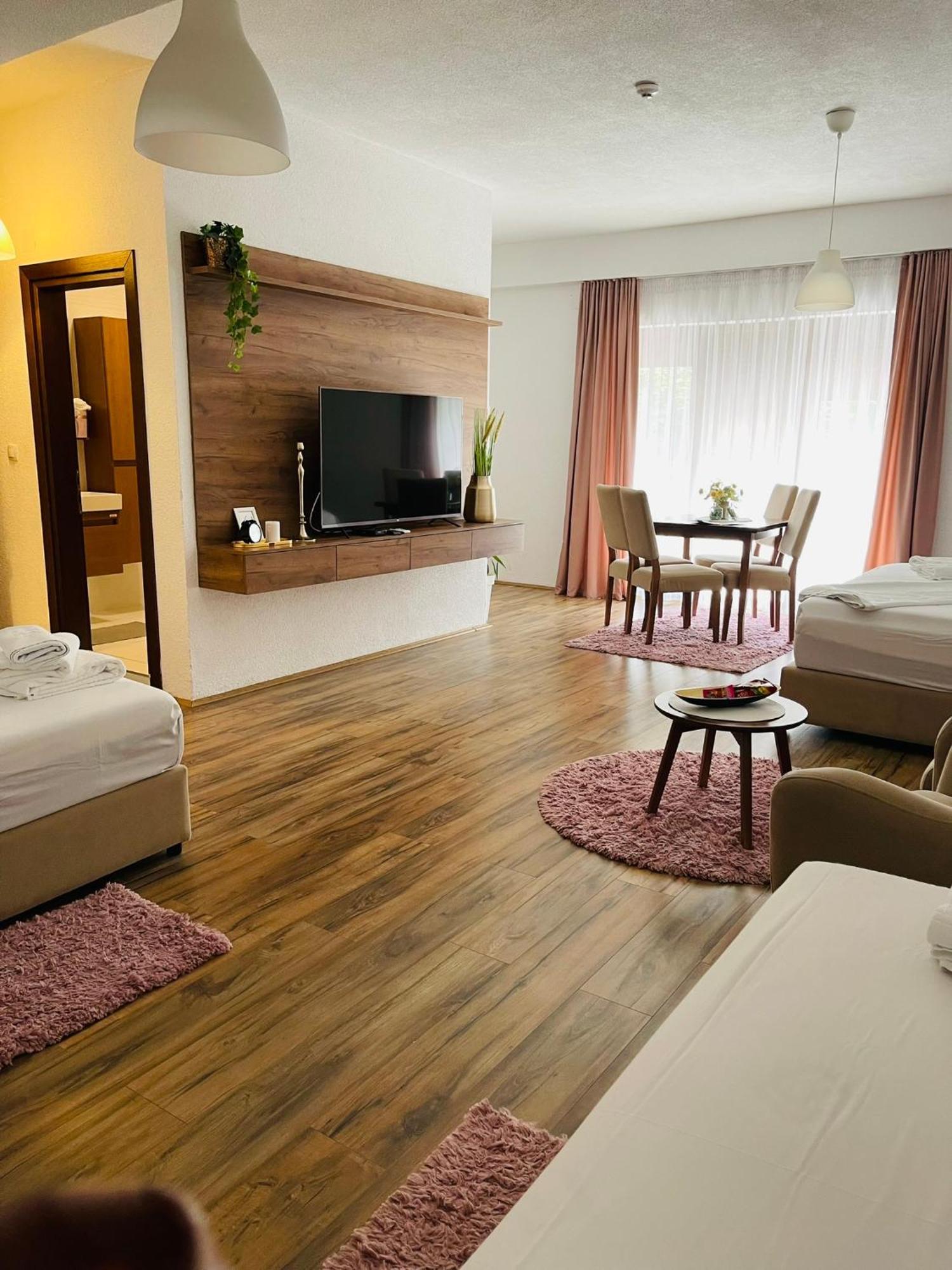 Fuk-Tak Apartmani&Restoran Dojran ภายนอก รูปภาพ
